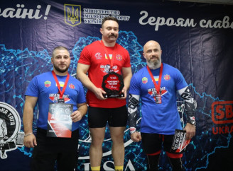 Славутичанин Павло Ковтун виборов бронзу на чемпіонаті України з богатирського багатоборства