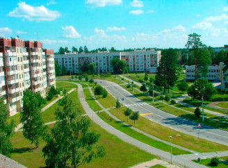 Славутич крок за кроком будує безбар’єрний маршрут: перший етап уже стартував