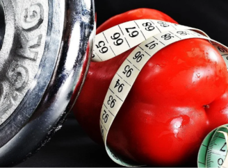 Боялася виходити з дому і схудла майже на 90 кг: історія жінки, яка змінила життя