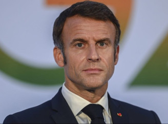 ЄС може виділити Україні сотні мільярдів євро на саміті 6 березня – Макрон