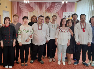 День матері та сім'ї у Центрі "БлагоДар": вихованці подарували рідним тепле свято