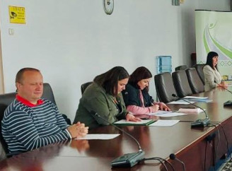 У Славутичі розглянули 12 важливих питань на комісії із захисту прав дитини