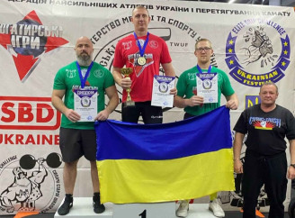 Славутицький стронгмен Павло Ковтун здобув срібло на чемпіонаті України з армліфтингу