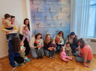 Екскурсія до садочку «Крунк»: знайомство для мам і малюків з "Бебі клубу"