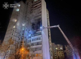 Масована атака росії по Києву: загинули троє людей, щонайменше 26 поранено