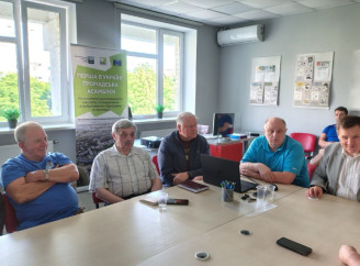 У Славутичі обговорили майбутнє освіти на засіданні Громадської ради