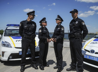 Поліція Київщини оголосила набір на нові вакансії — шукають поліцейських, інспекторів і психологів