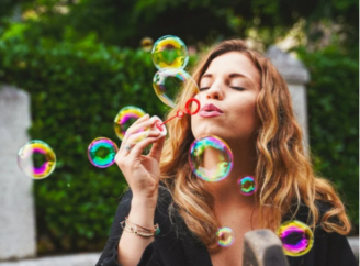 Як змінюється жіноче тіло після 30, 40 і 50 років і чому цього не варто соромитися