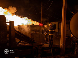 Росія масовано атакувала Україну дронами та ракетами, є загиблий і поранені