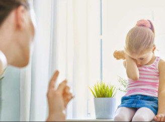 Чи погані ви батьки, якщо іноді кричите? Пояснює психологиня