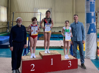 Славутич прийняв всеукраїнський турнір зі стрибків на батуті: перемоги та спортивні розряди