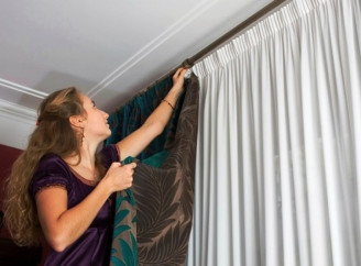 Як відбілити старий тюль: простий метод, який працює краще за хімію