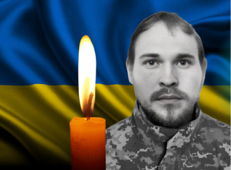 У Славутичі попрощалися із загиблим захисником України Артемом Сидоровим