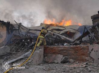 У Сумах внаслідок ракетного удару загинули троє людей, серед них дитина