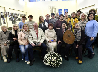 Зустріч із легендарним бандуристом Василем Нечепою у Славутичі: фоторепортаж
