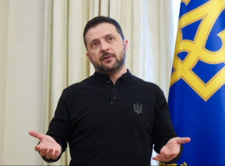 Зеленський: Китай постачає росії артилерію та порох