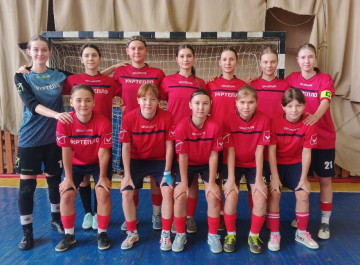 Дівоча команда КДЮСШ Олімп зі Славутича пробилася до фіналу чемпіонату України з футзалу