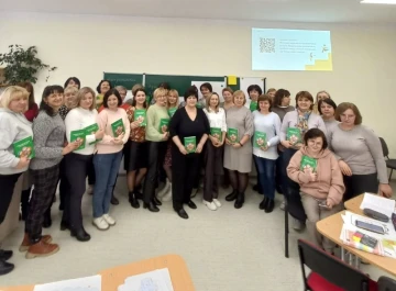 Розкриття талантів вчителів: Навчання з LEGO в Славутицькій гімназії