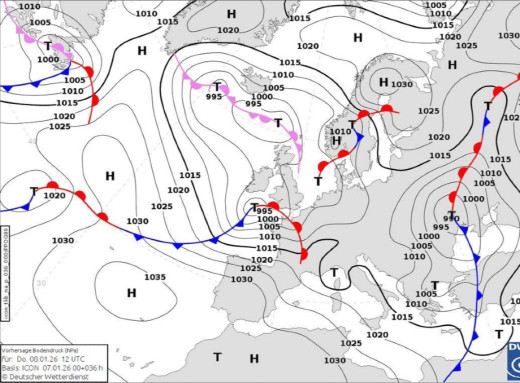 Штормовий вітер, ожеледь і температурні контрасти: синоптики попередили про різке погіршення погоди 8 січня фото