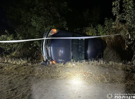 У ДТП на Чернігівщині загинули двоє дівчат фото