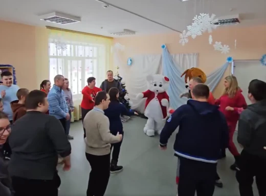 Незабутнє свято для дітей з особливими потребами Славутицького центру реабілітації "БлагоДар" (фото, відео) фото