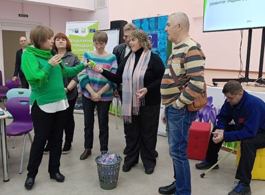 Славутич представив перший в Україні досвід деліберативної демократії на платформі відкритого уряду фото Славутич представив перший в Україні досвід деліберативної демократії на платформі відкритого уряду фото