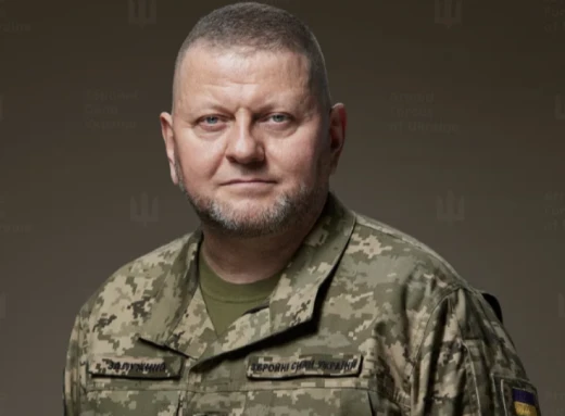 Генерал Залужний розкрив стратегію української армії на 2024 рік фото
