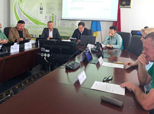 Виконком Славутицької міськради розглянув бюджетні прогнози, стипендії та підготовку до навчального року фото Виконком Славутицької міськради розглянув бюджетні прогнози, стипендії та підготовку до навчального року фото