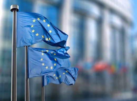 ЄС готує «план Б» на 30 млрд євро допомоги Україні фото