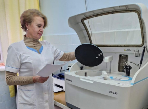 Славутицька лікарня оприлюднила тарифи: скільки коштують аналізи, УЗД і консультації фото