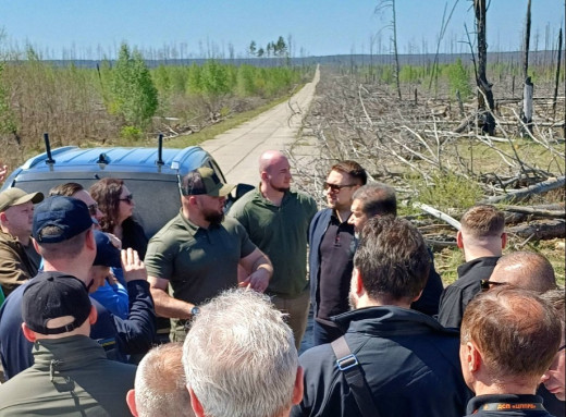 У Чорнобилі обговорили захист зони відчуження від лісових пожеж фото