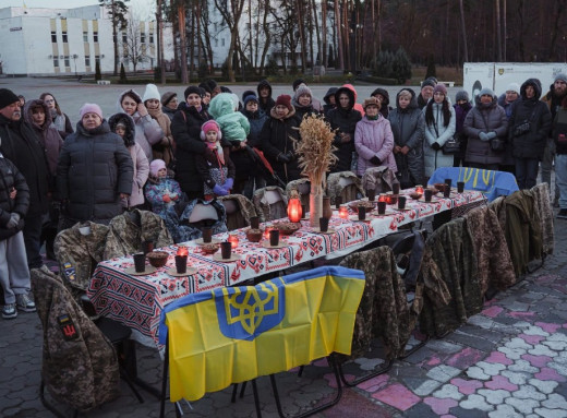 Скорботний Святвечір у Славутичі: молитва і пам’ять за загиблими Героями фото