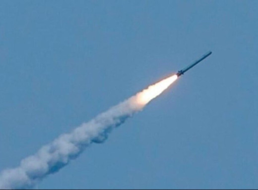 Росіяни завдали ракетного удару по навчальному підрозділу Сухопутних військ ЗСУ - є загиблі та поранені фото Росіяни завдали ракетного удару по навчальному підрозділу Сухопутних військ ЗСУ - є загиблі та поранені фото