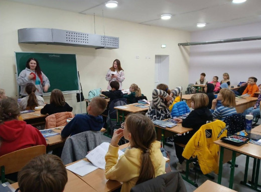 У Славутицькій школі №1 провели зустрічі до Всесвітнього дня ментального здоров’я фото