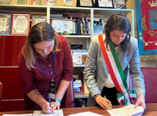 Славутич підписав Пакт про наміри співпраці з італійським містом Спольторе фото