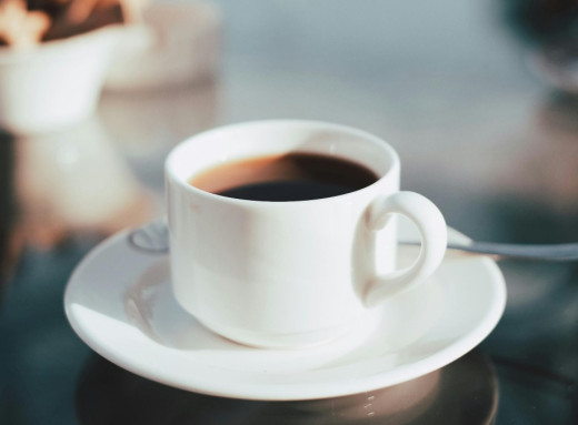 Кава стане м'якшою без цукру, баристи додають цей простий інгредієнт фото