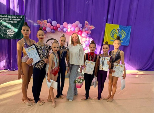 Юні славутичанки взяли участь у відкритому чемпіонаті Чернігівської обласної організації ГО ВФСТ "Україна" фото