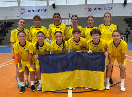 Команда КДЮСШ «Олімп» зі Славутича вийшла до чвертьфіналу Чемпіонату світу зі шкільного футзалу фото