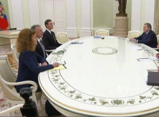 У Кремлі заявили, що компромісного варіанту мирного плану поки немає фото