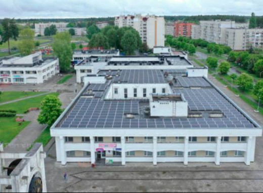 У Славутичі реалізують проєкт із забезпечення безперебійного живлення пункту незламності в БК «Енергія» фото