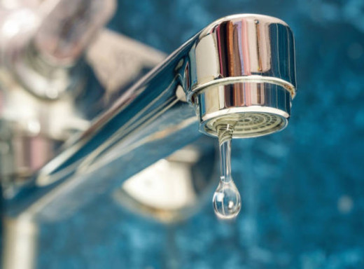 У Славутичі можливе зниження тиску та температури гарячої води 20 січня фото