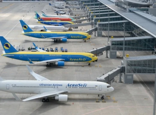 Який аеропорт відкриють першим в Україні?  фото