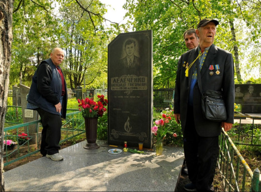 Дорога до подвигу: як славутичани вшанували Героя ЧАЕС Олександра Лелеченка фото Дорога до подвигу: як славутичани вшанували Героя ЧАЕС Олександра Лелеченка фото