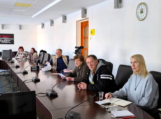 У Славутичі на громадській раді обговорили підтримку ветеранів після повернення з фронту фото