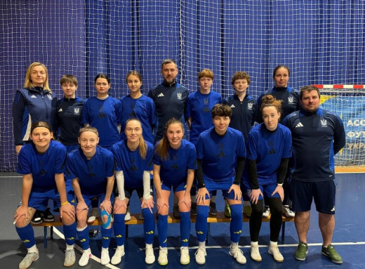 Футзалістки зі Славутича у складі збірної України готуються до матчів проти Франції фото