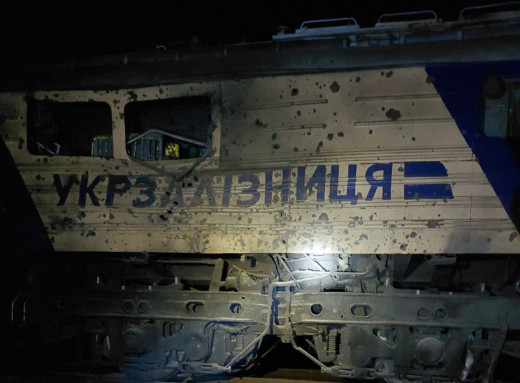 Ворог атакував залізничну станцію на Дніпропетровщині фото