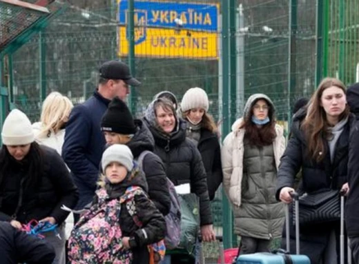 99% українців, які виїхали у 2023, повернулись до України фото