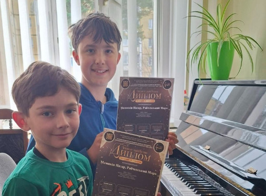 Учні школи мистецтв у Славутичі перемогли на міжнародному фестивалі-конкурсі фото