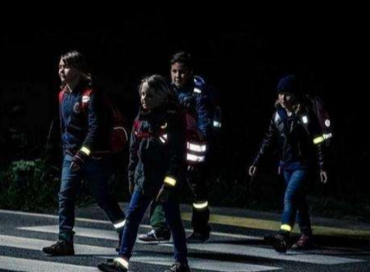 У Славутичі тимчасово вимикають зовнішнє освітлення через дію графіків відключень фото