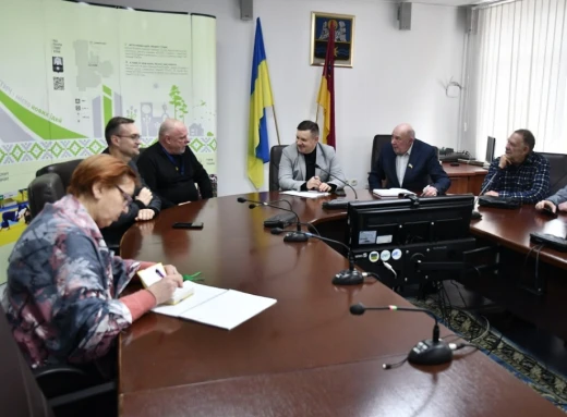 Засідання громадської ради Славутича: «З вірою і надією в майбутнє» фото